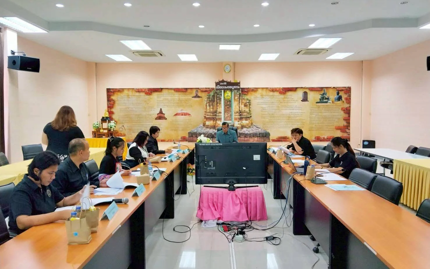 ประชุมคณะกรรมการสรรหาและเชิดชูเด็กและเยาวชนดีเด่นแห่งชาติและผู้ทำคุณประโยชน์ต่อเด็กและเยาวชน จังหวัดเพชรบูรณ์ประจำปี 2569